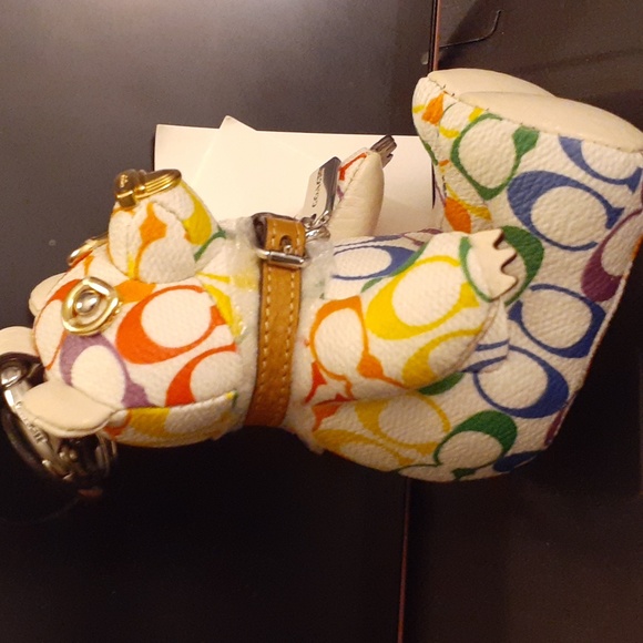 COACH PURSE CHARM KEYCHAIN HOLDER NWT - Picture 4 of 10